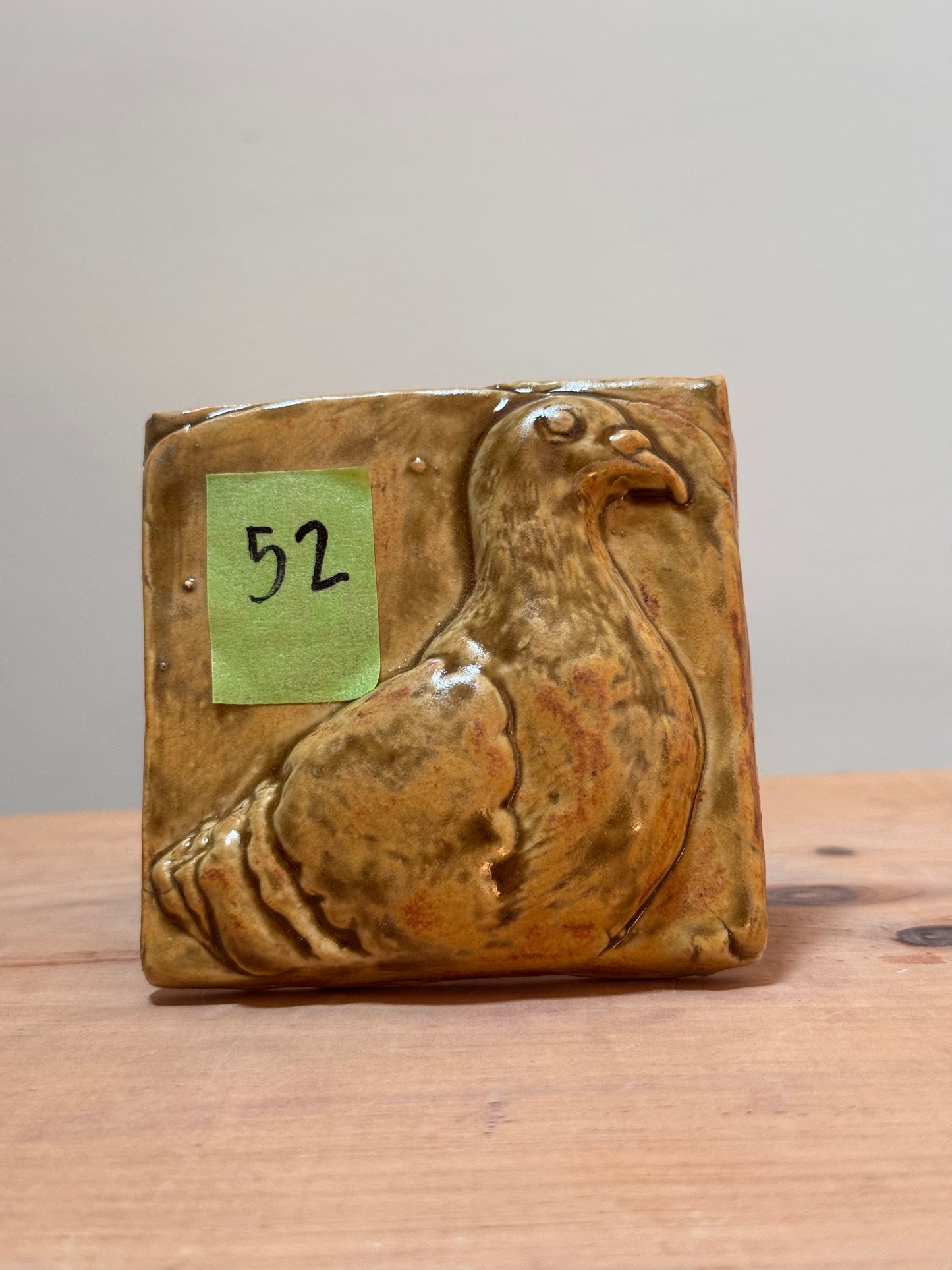 Pigeon Tile #52