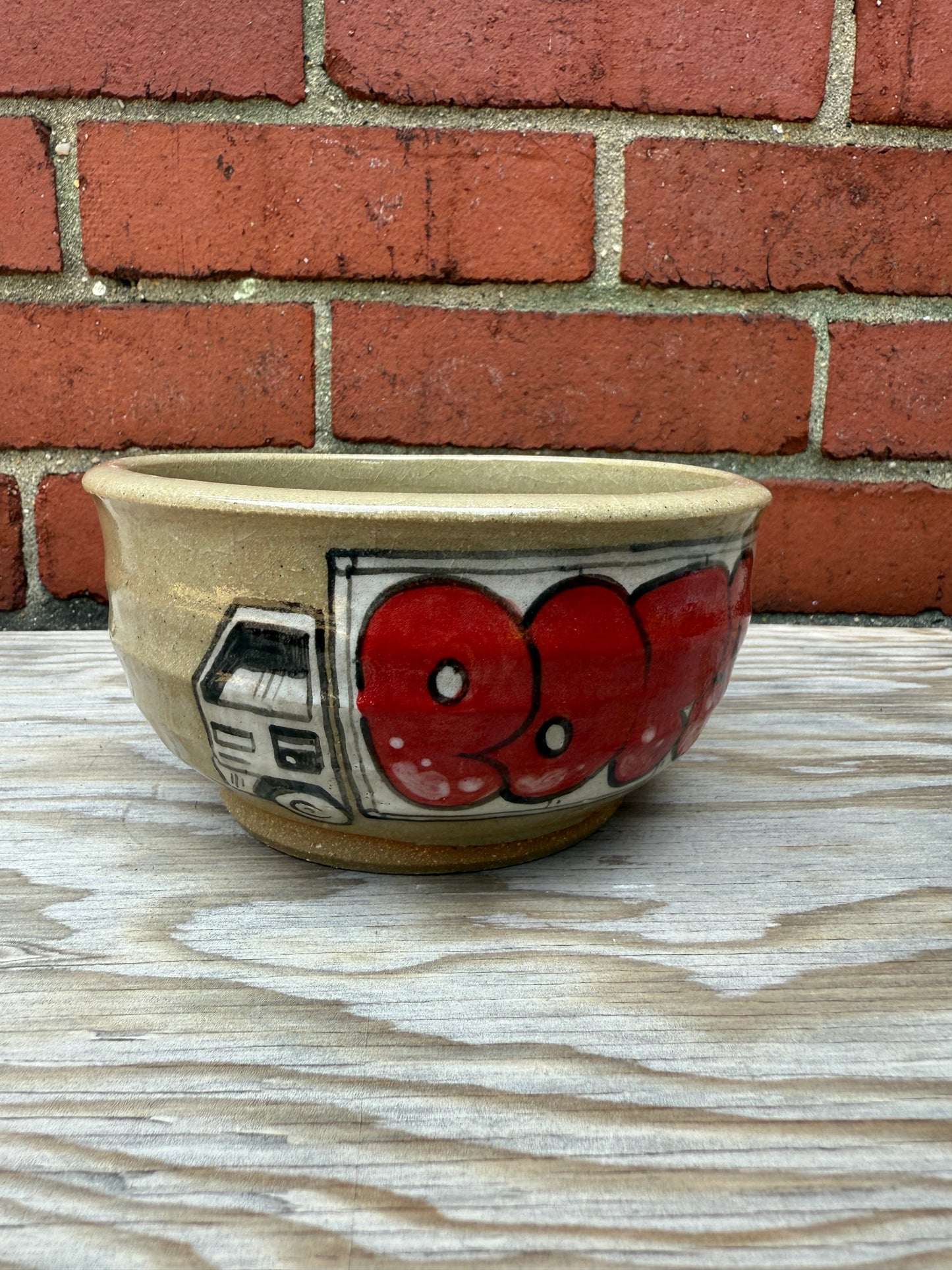 Graffiti bowl 20
