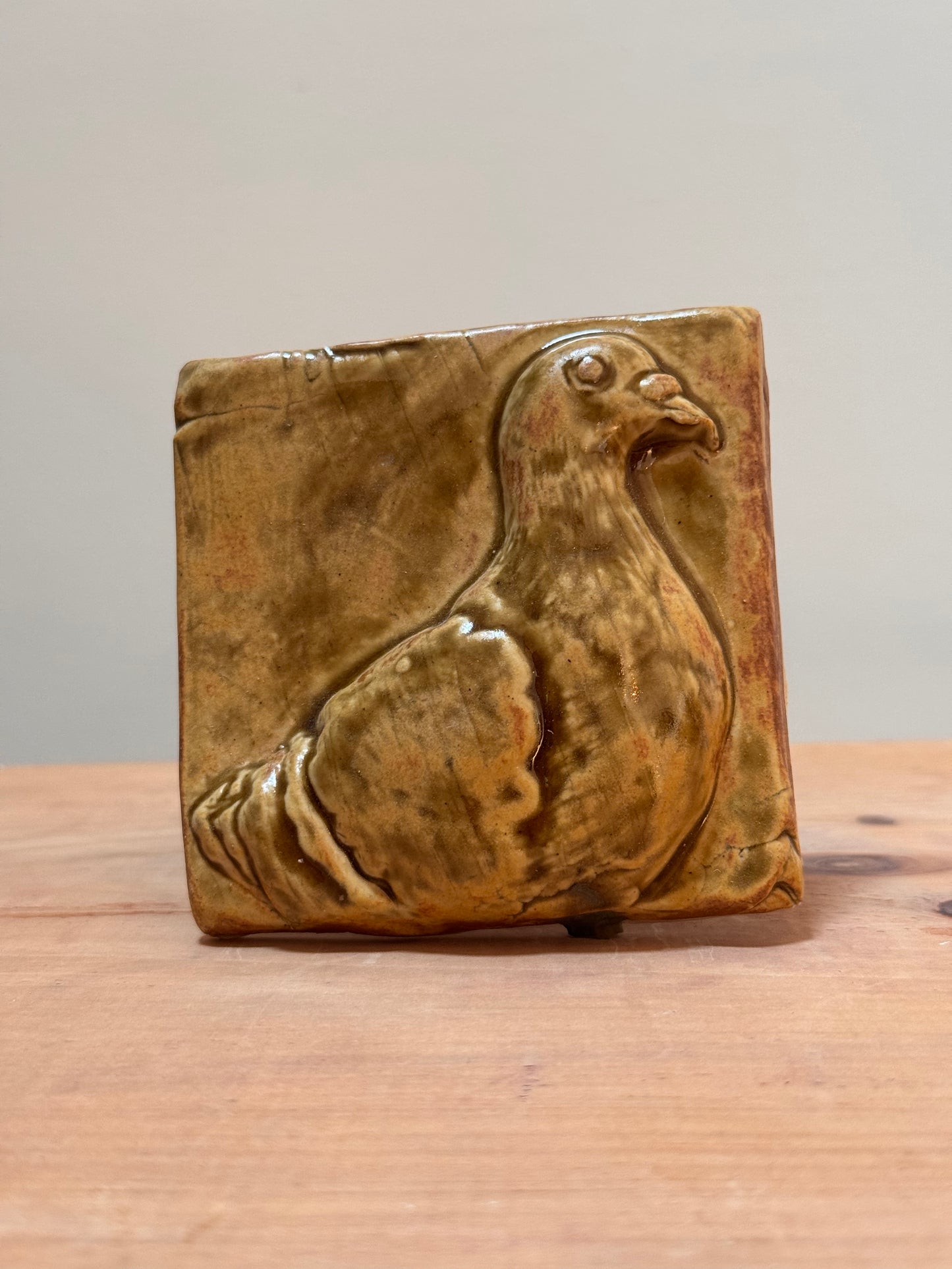 Pigeon Tile #54